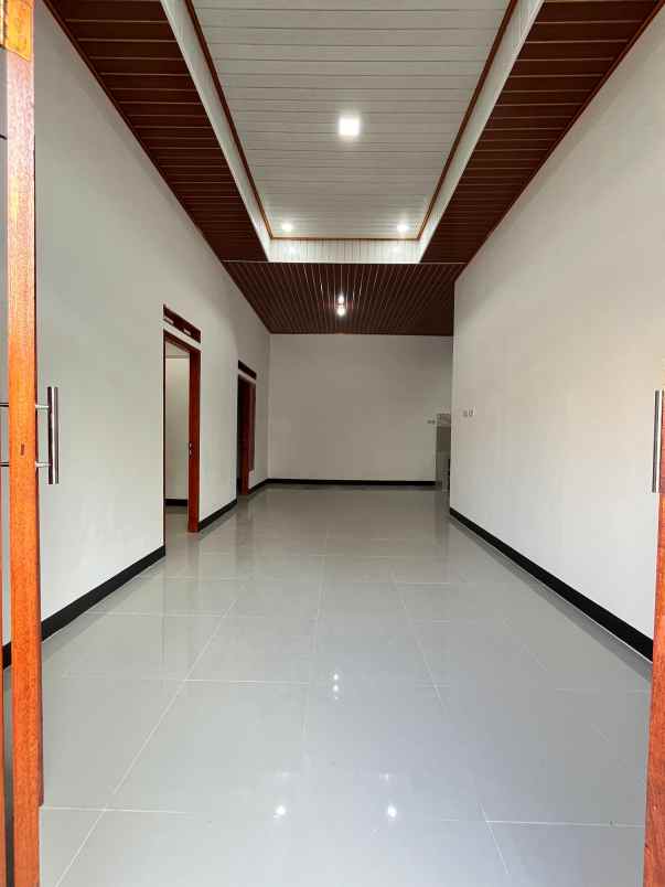 dijual rumah pondok ungu permai