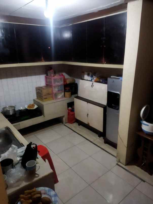 dijual rumah puri anjasmoro