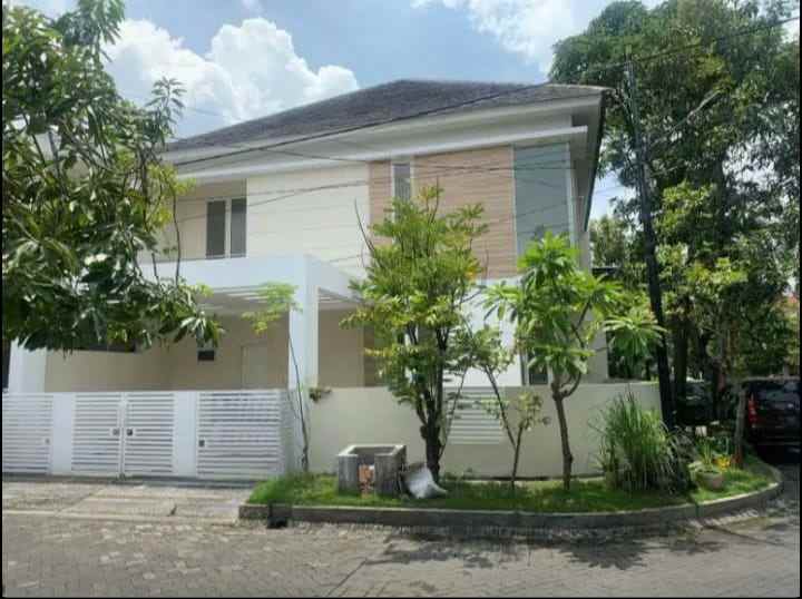 dijual rumah purimas