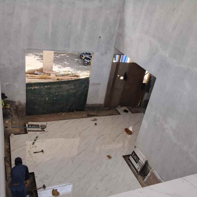 dijual rumah radio dalam gandaria utara