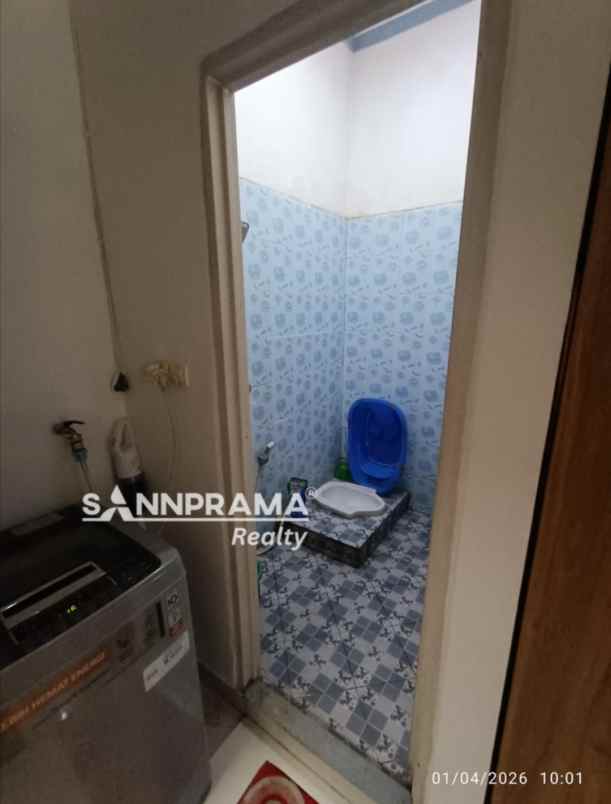 dijual rumah rangkapan kaya pancoran