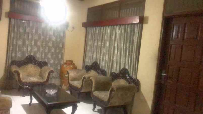 dijual rumah rawamangun