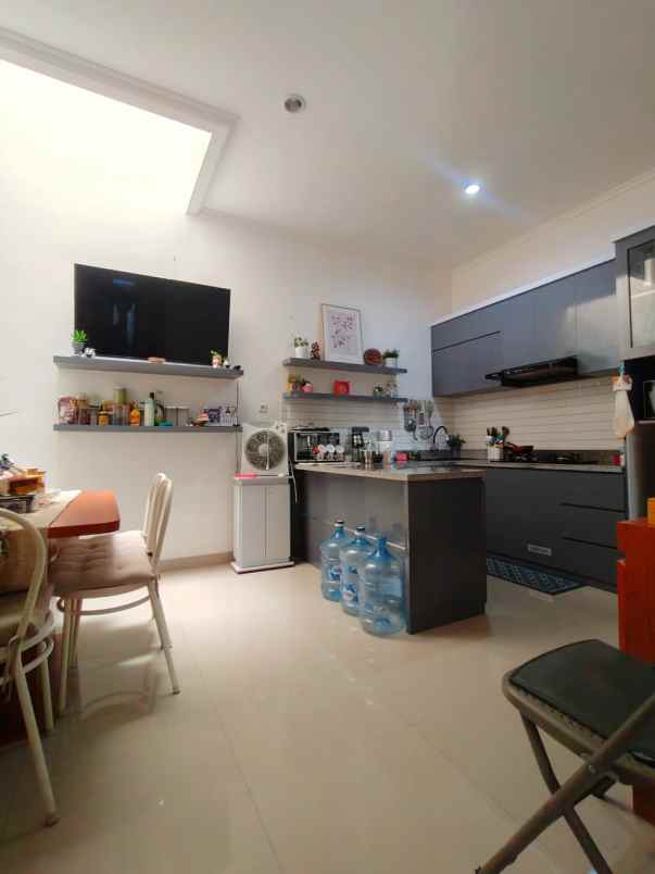 dijual rumah rawamangun jakarta timur