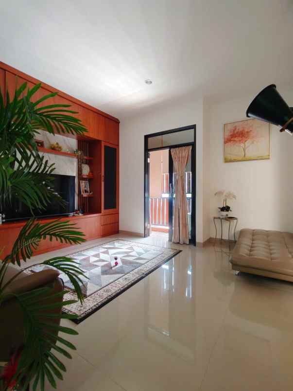 dijual rumah rawamangun jakarta timur