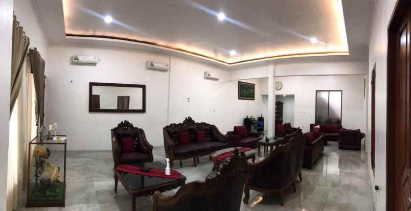 dijual rumah rumah di kranggan permai