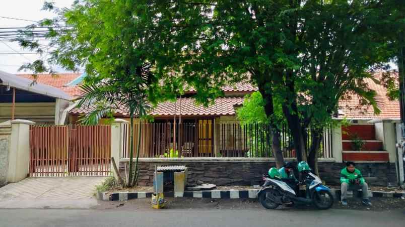 dijual rumah rungkut asri surabaya timur