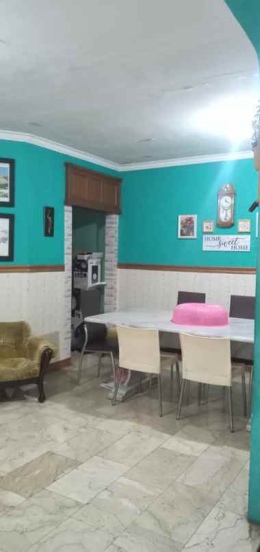 dijual rumah sangat strategis di pondok kelapa