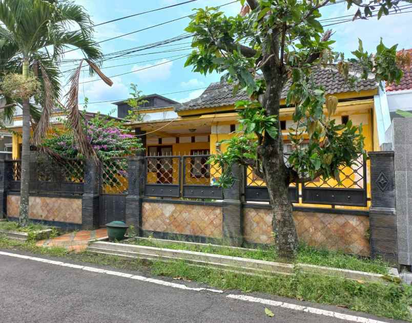 dijual rumah sawojajar 2 malang