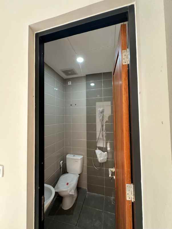 dijual rumah sawojajar