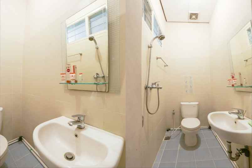 dijual rumah sayap dago coblong kota