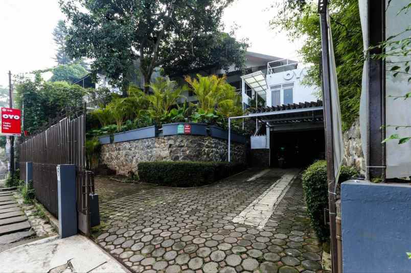 dijual rumah sayap dago coblong kota