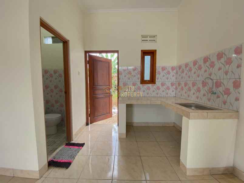 dijual rumah selomartani