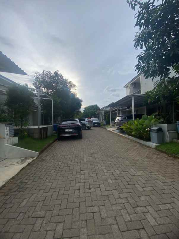 dijual rumah sentul barat sukaraja bogor
