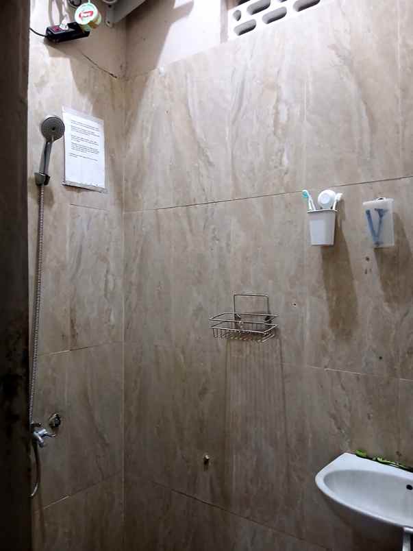 dijual rumah setu indah