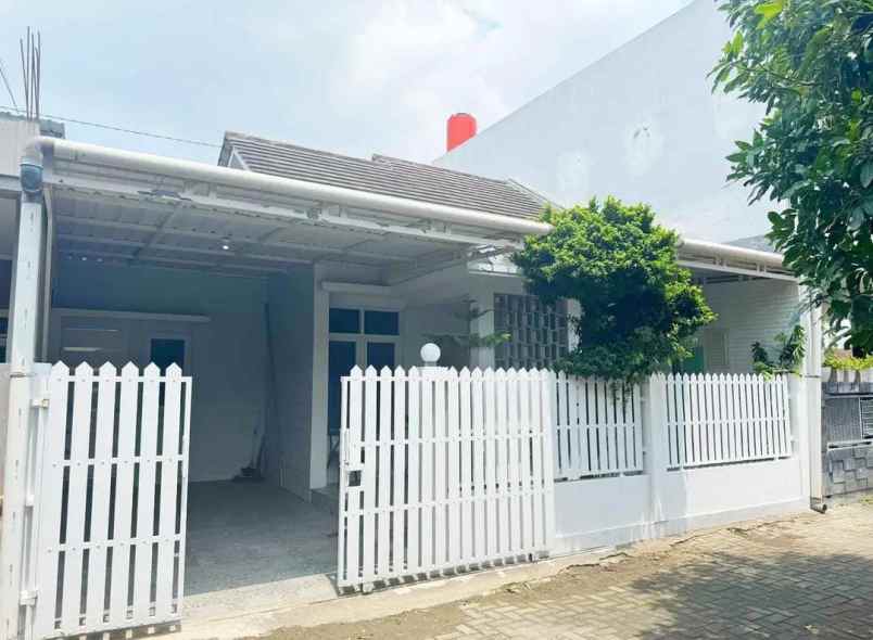 dijual rumah sewon