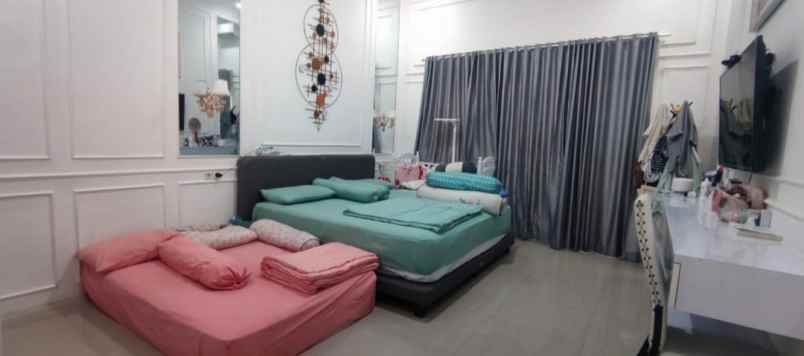 dijual rumah siap huni