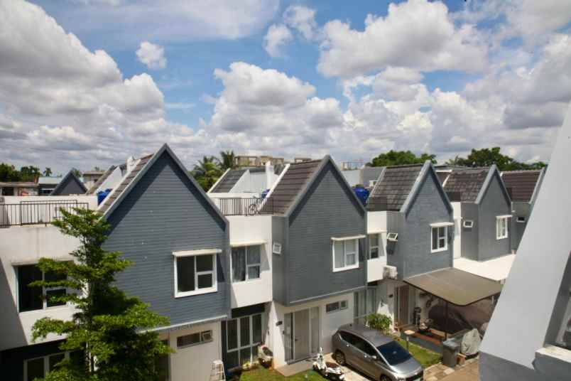 dijual rumah siap huni dekat tol serpong