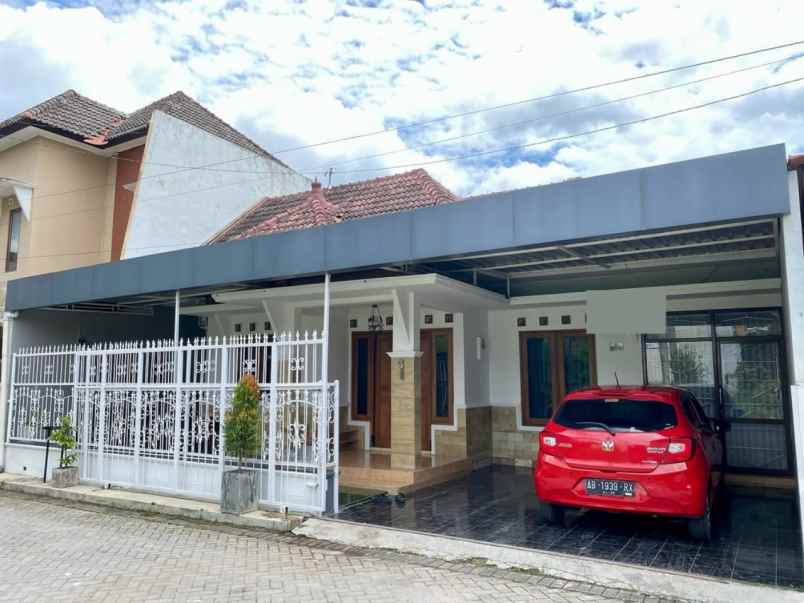 dijual rumah sidoarum