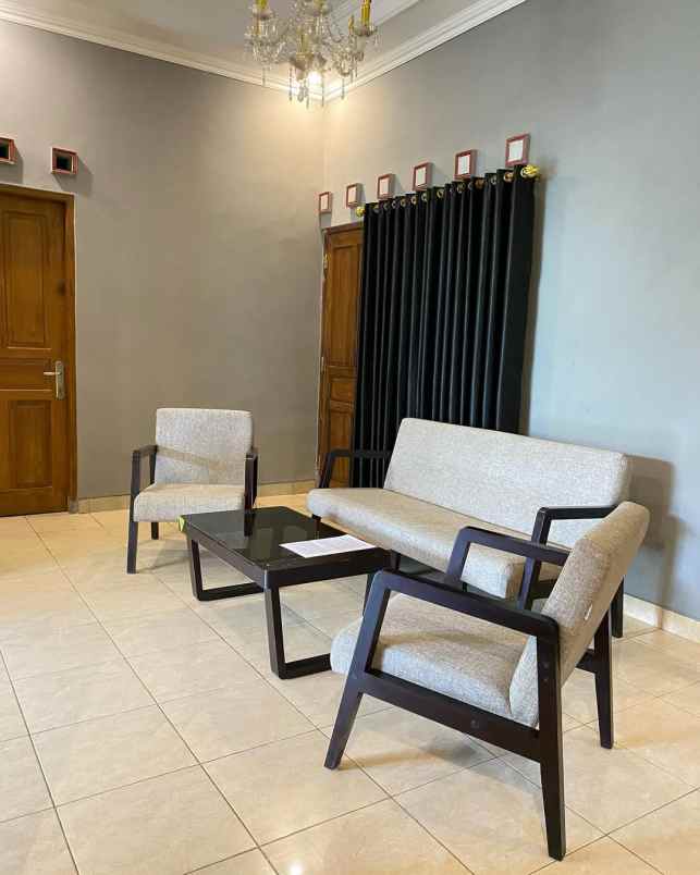 dijual rumah sidoarum