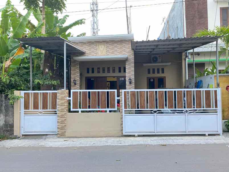 dijual rumah sleman