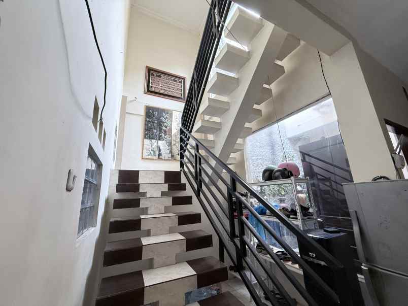 dijual rumah sunan ampel