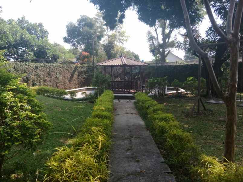 dijual rumah suryalaya