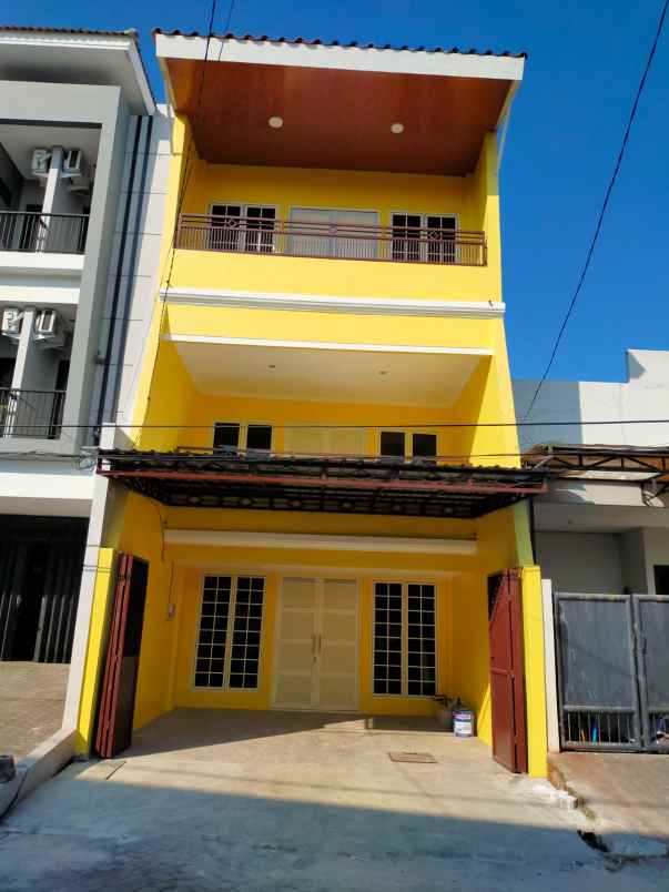 Sutorejo Rumah 3 Lantai Bisa Buat Kantor Selangkah Dari Raya Mulyosari