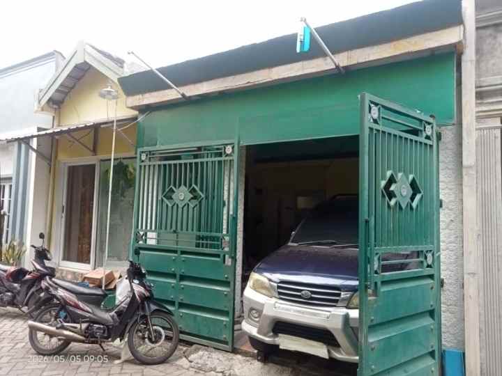 dijual rumah swan menganti park