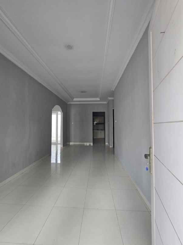 dijual rumah taman harapan baru