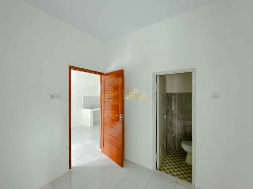 dijual rumah tamanmartani kalasan