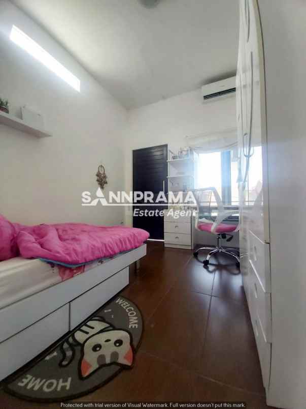 dijual rumah tapos depok