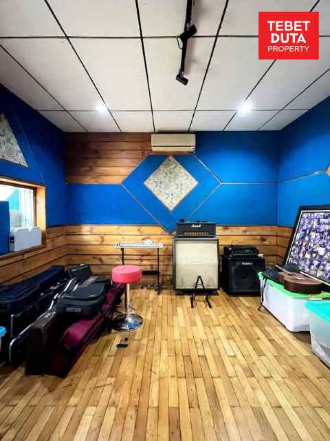 dijual rumah tebet barat