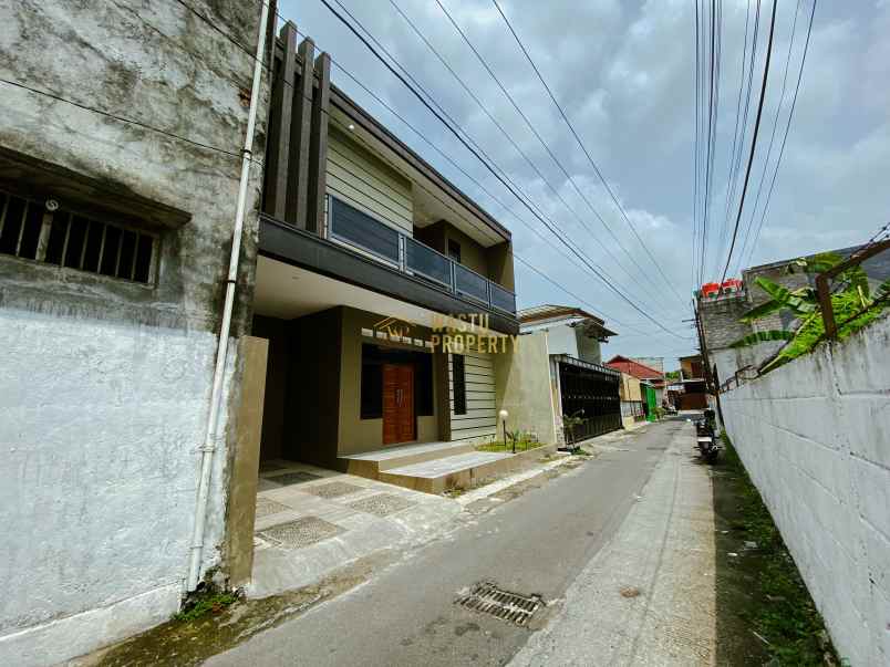 dijual rumah tegalrejo