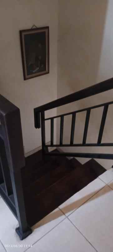 dijual rumah the billabong soetta