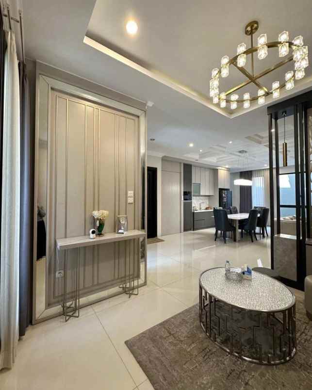 dijual rumah the mansion pakuwon indah
