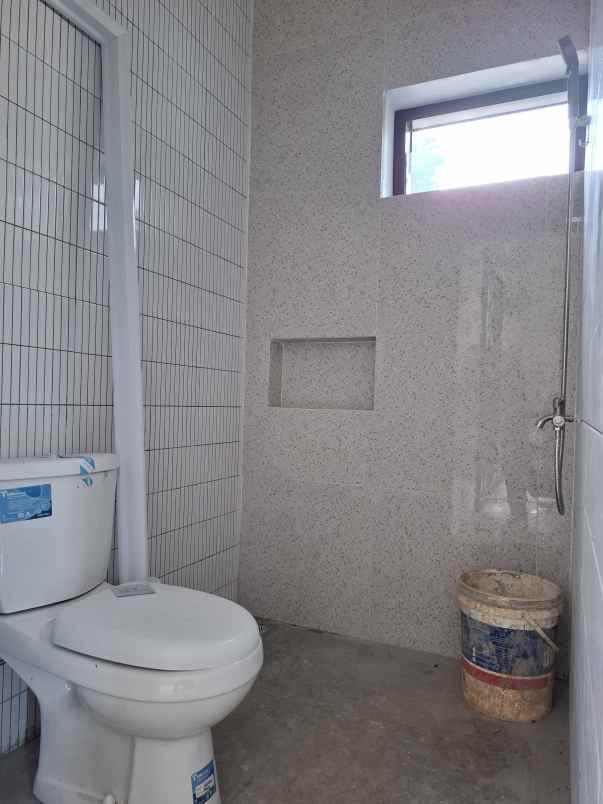 dijual rumah the villa arcadia