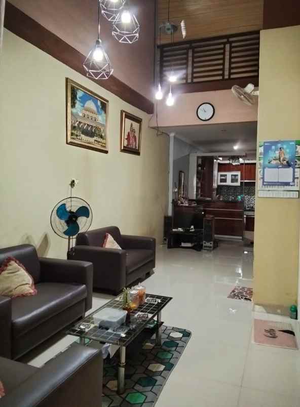 dijual rumah titian asri
