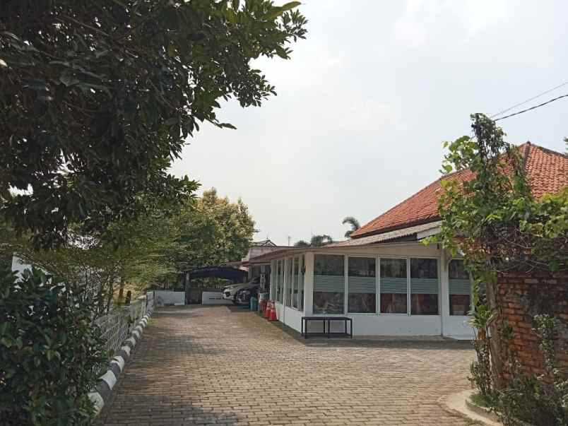 dijual rumah venue wedding outdoor