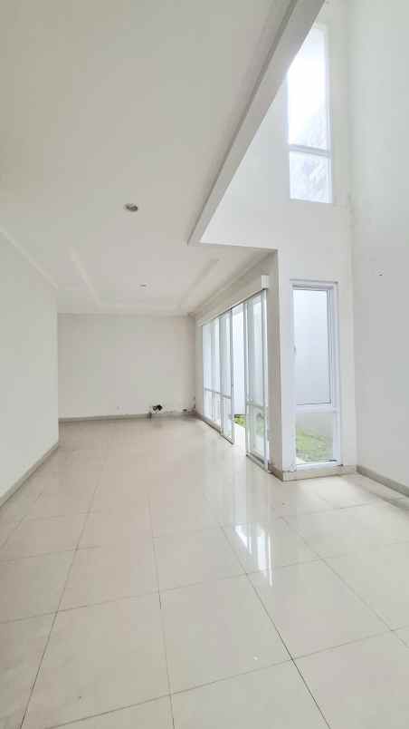 dijual rumah veteran