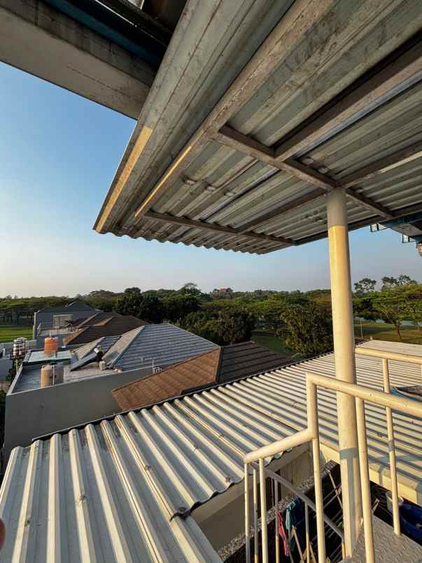 dijual rumah view golf suvarna sutera tangerang