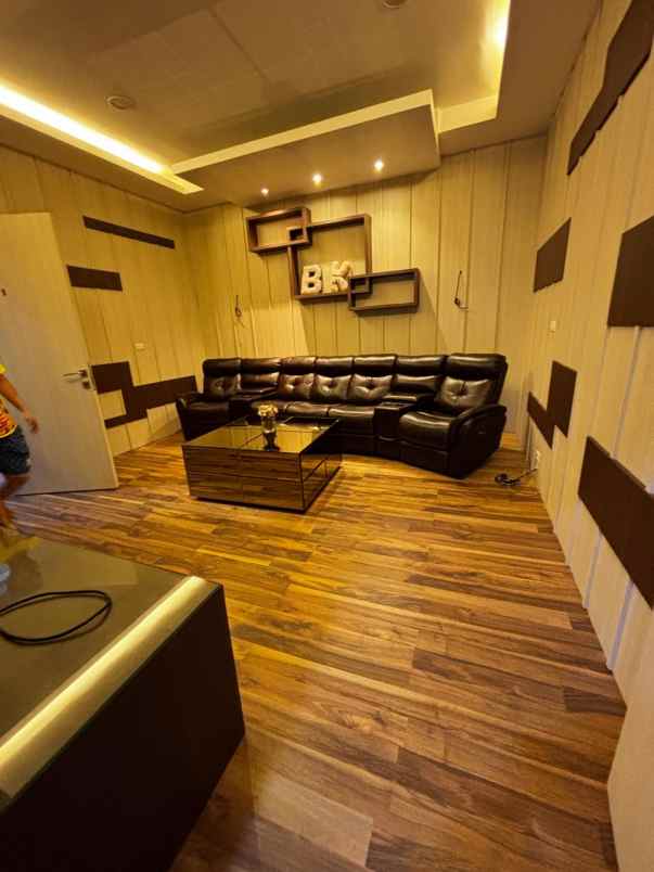 dijual rumah view golf suvarna sutera tangerang