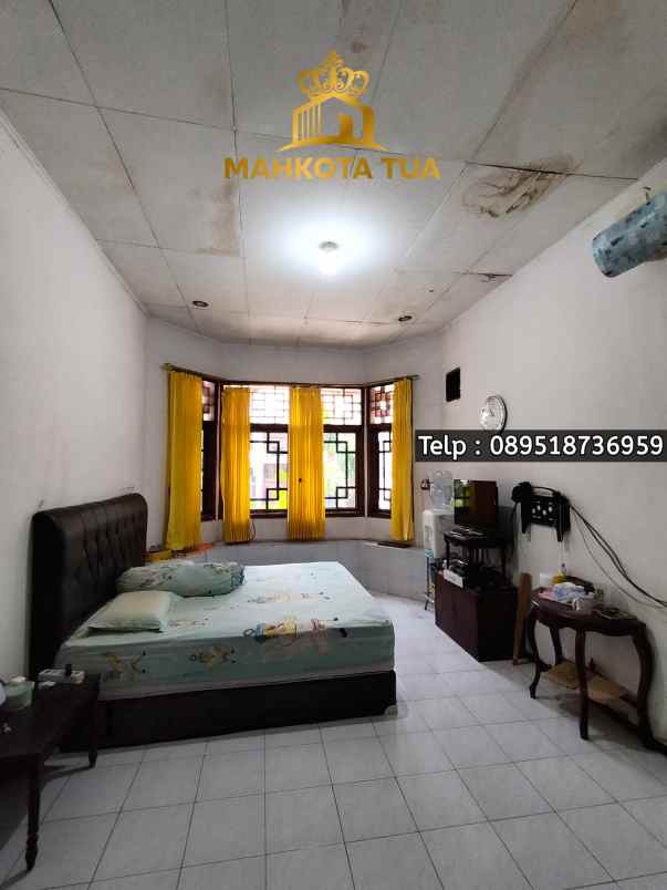 dijual rumah warung buncit