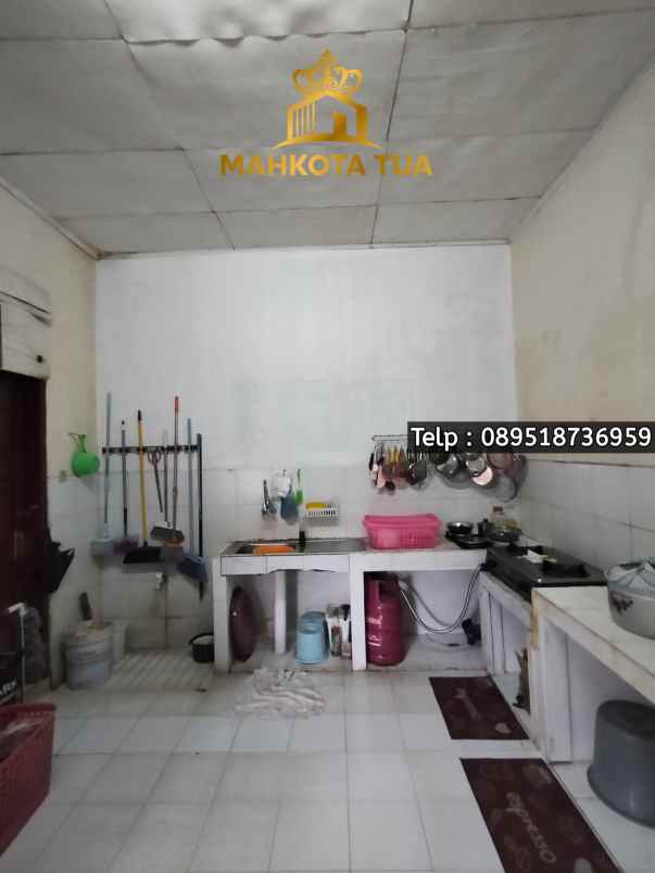 dijual rumah warung buncit