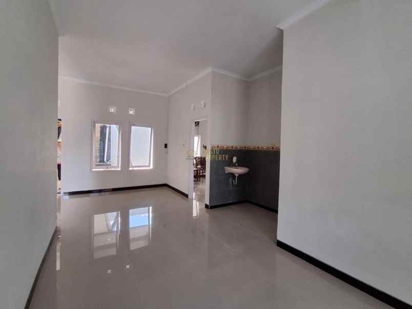 dijual rumah wedomartani