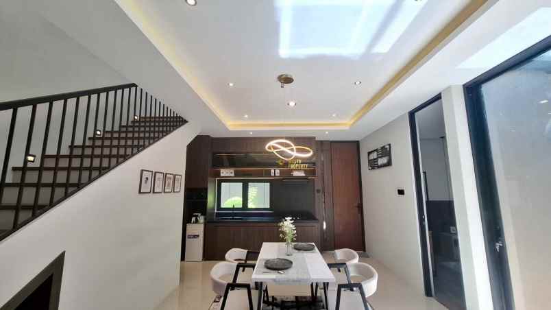 dijual rumah wedomartani ngemplak