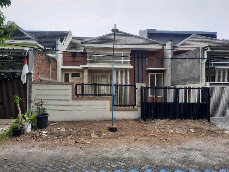 dijual rumah western village benowo surabaya siap huni