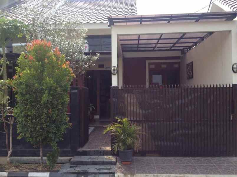 dijual rumah wisma jaya duren jaya