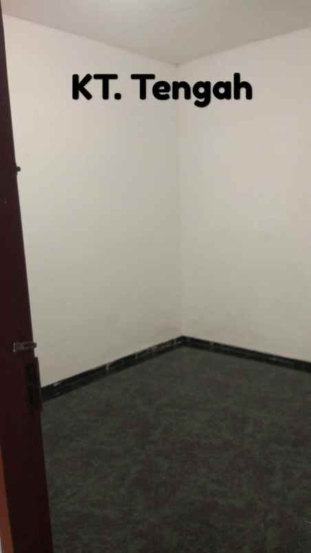 dijual rumah wisma lidah kulon