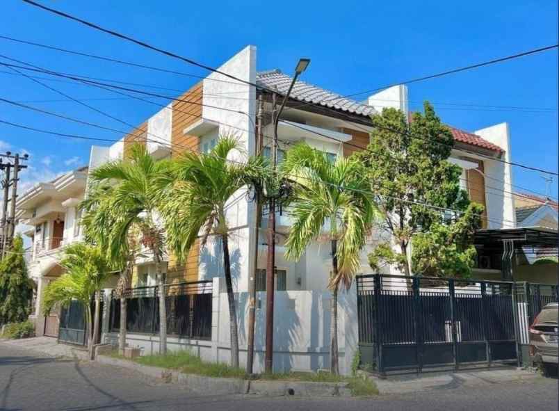 dijual rumah wisma mukti