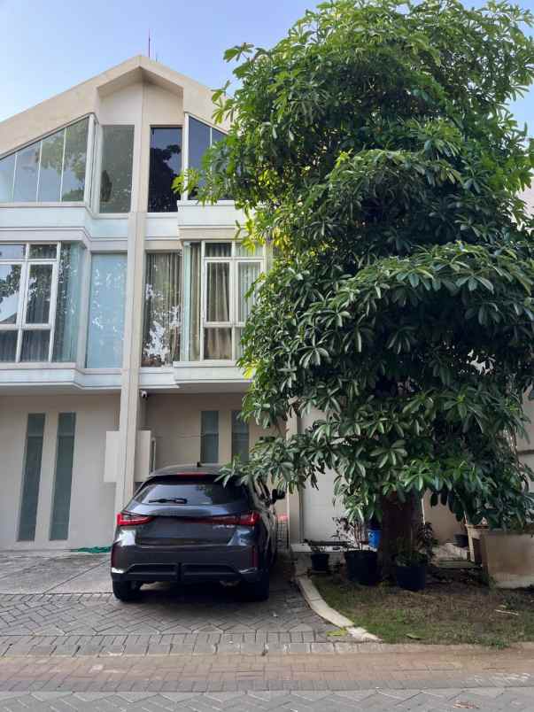 dijual rumah zimbali costa grand island